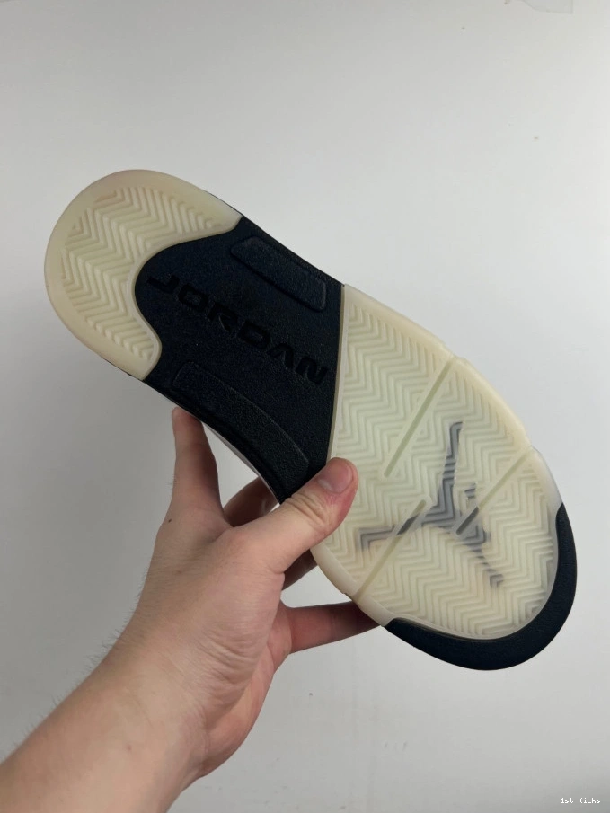 1st Kicks BLACK' AIR JORDAN DD0587-110 5 RETRO 'WHITE 0721